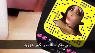 ميرنا العربية ذات الصدر الكبير تمارس الجنس وتستعرض منحنياتها المثيرة