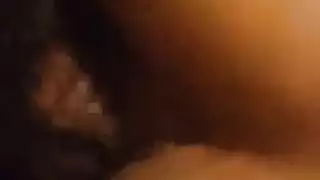 حصانان هولنديان: مشهد قذف داخلي ثقيل الوزن بدون واقي