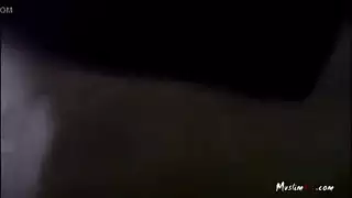 فتاة منقبة مثيرة تتفجر على الكاميرا عرض عاري إكس إكس إكس كامل