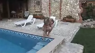 قضاء الحاجة الاختناق اللعب قناع