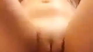 عجوز نحيف كعب عالي