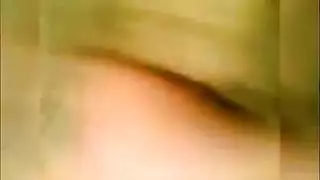 ملكة ركوب الزب تُمارس الجنس حتى الإغماء في هذا المشهد الإباحي