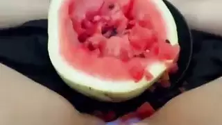 الأبنوس في سن المراهقة أمي بوف الروسية